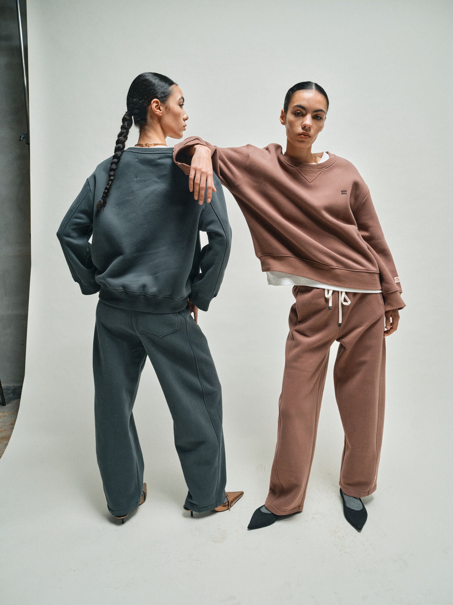 Modelshot / Deep Forest / Detail